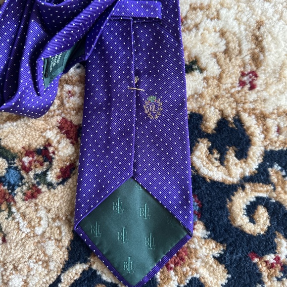 Ralph Lauren tie - Picture 2 of 3